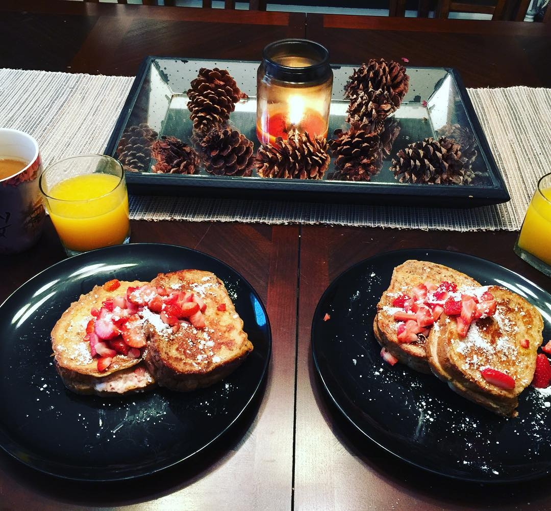 Strawberry Cheesecake Stuffed French Toast Recipe- For french toast & breakfast lovers